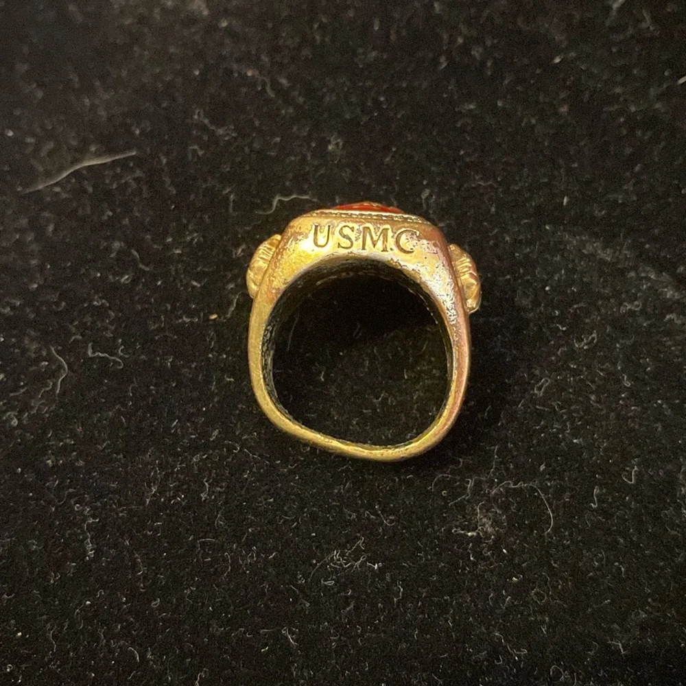 Gold and Red Marine Corps Ring Milton - Picture 11 of 16